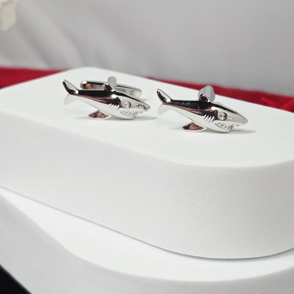 Shark Cufflinks Men’s Novelty French Cuff Silver Bullet Back Professional Gift
